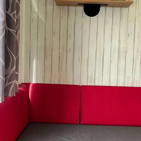 אתר קמפינג Mobil-home Avec Terrasse - 4 Pers. - Api-1-52-1976 *